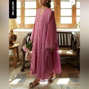 Suffuse by sana yasir 3 piece set
